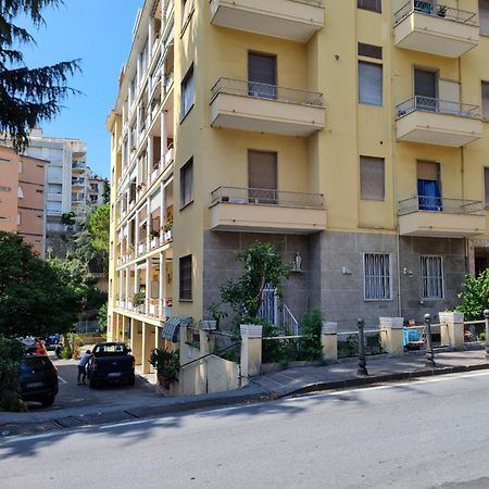 산레모 Casa Stella Centro Foce 아파트 외부 사진